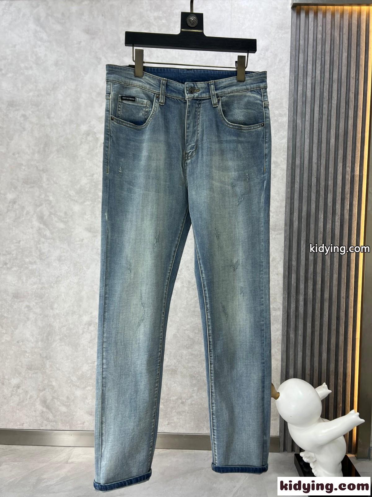 定番 合わせやすい ドルチェ&ガッバーナ ジーンズ コピー メンズ デニムパンツ-1