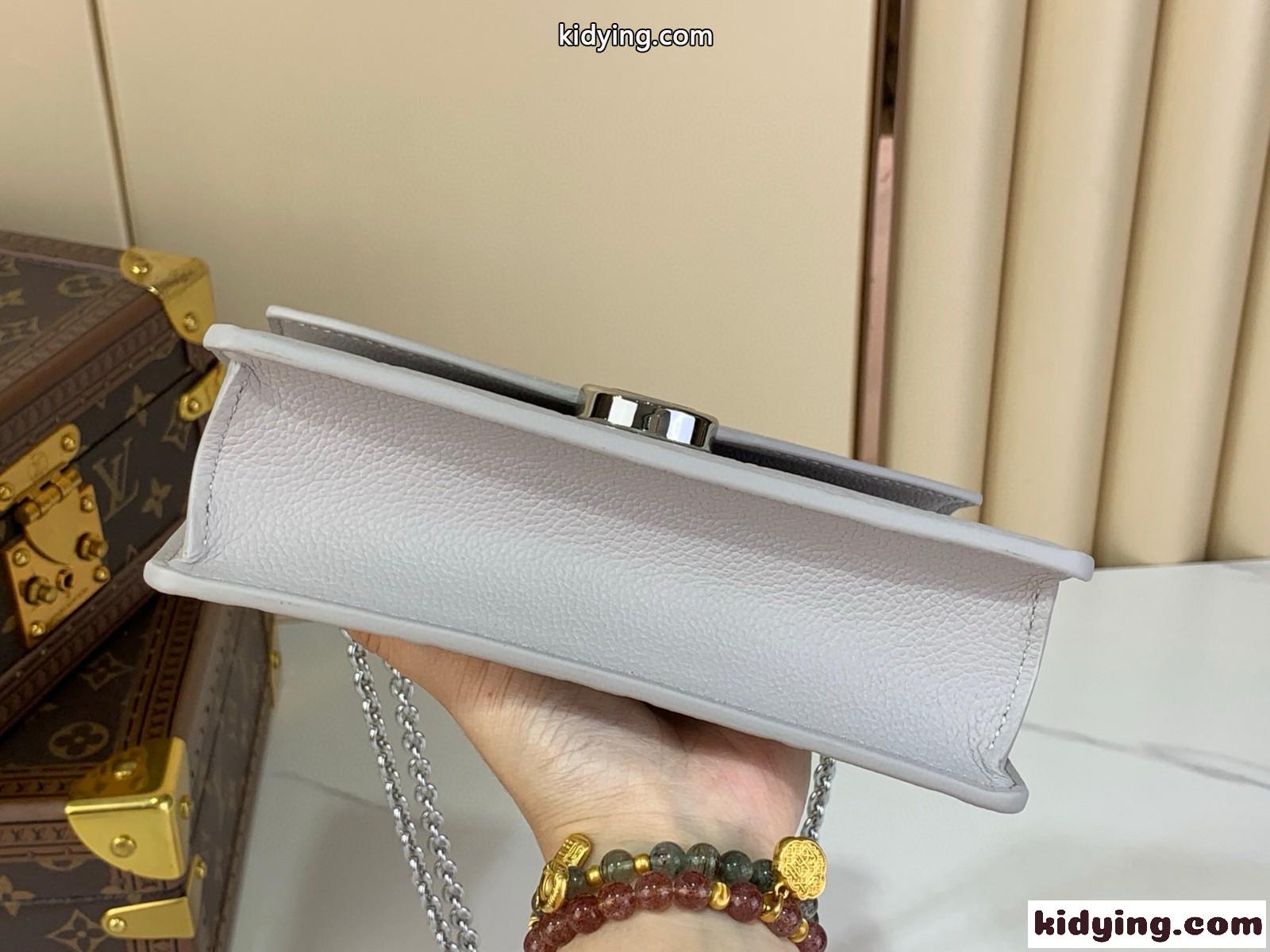 M13570 ロージー チェーンウォレット ルイ・ヴィトン バッグ スーパーコピー グレー-3