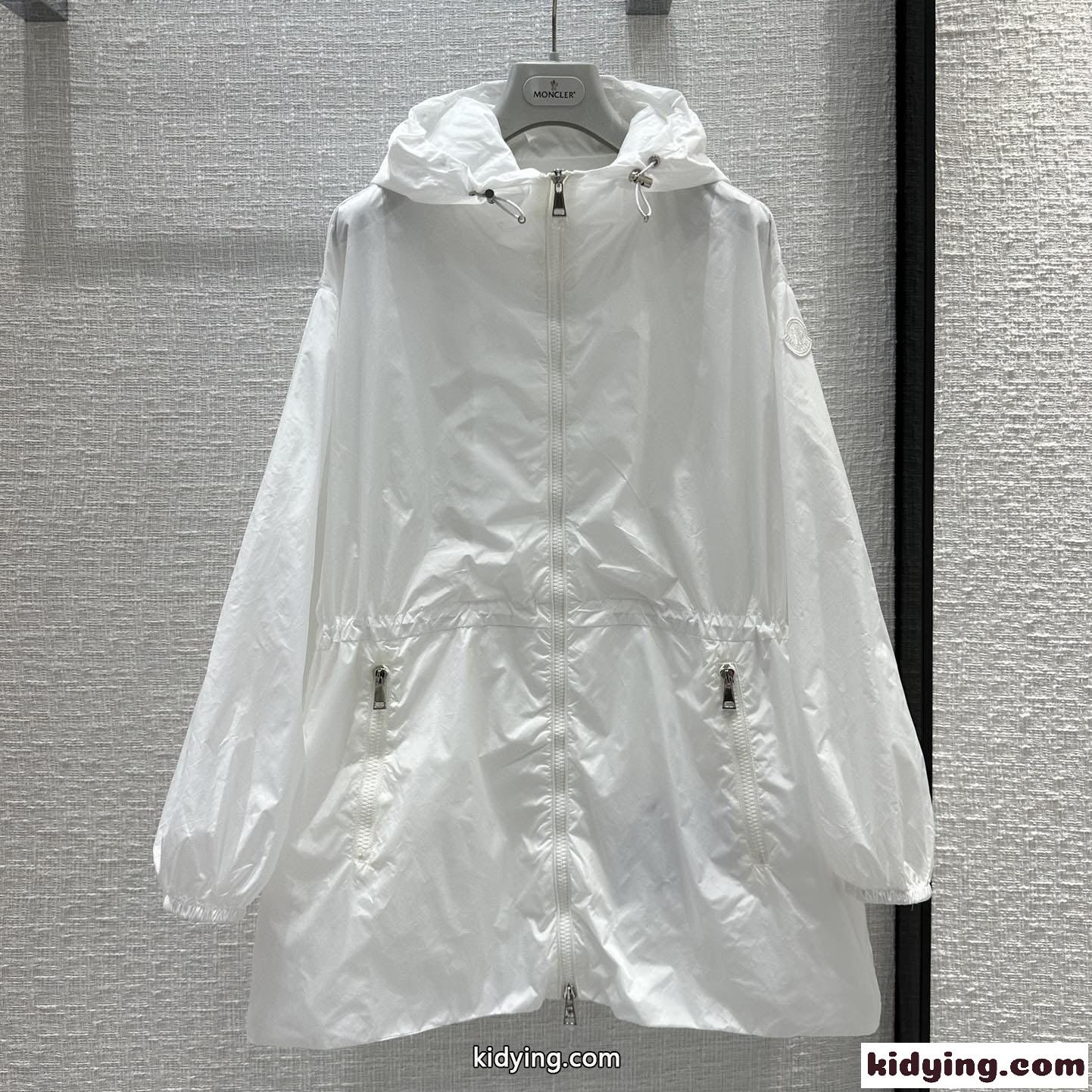 爽やか 春夏 薄手 フード付き レディース Weteジャケット モンクレール ジャケット コピー ホワイト-1