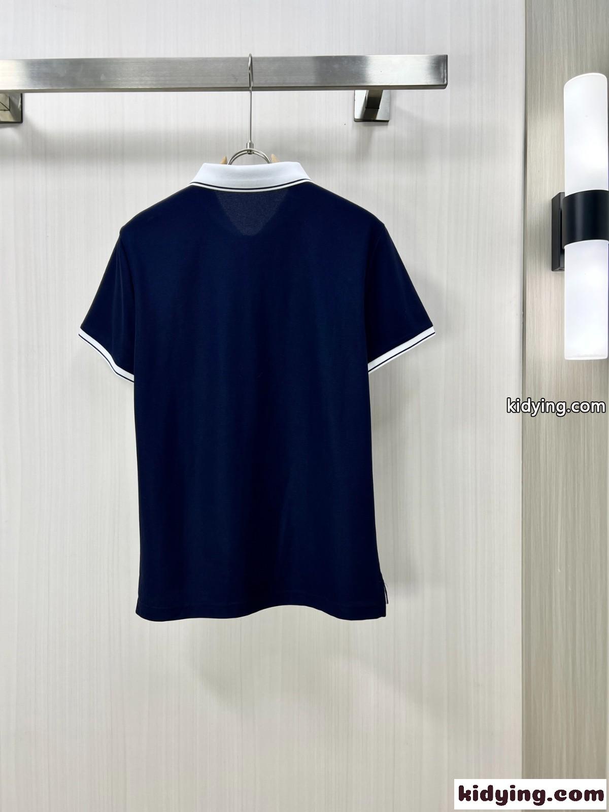 洗練された カジュアル ポロシャツ サルヴァトーレ・フェラガモ Tシャツ 偽物 ネイビー-1