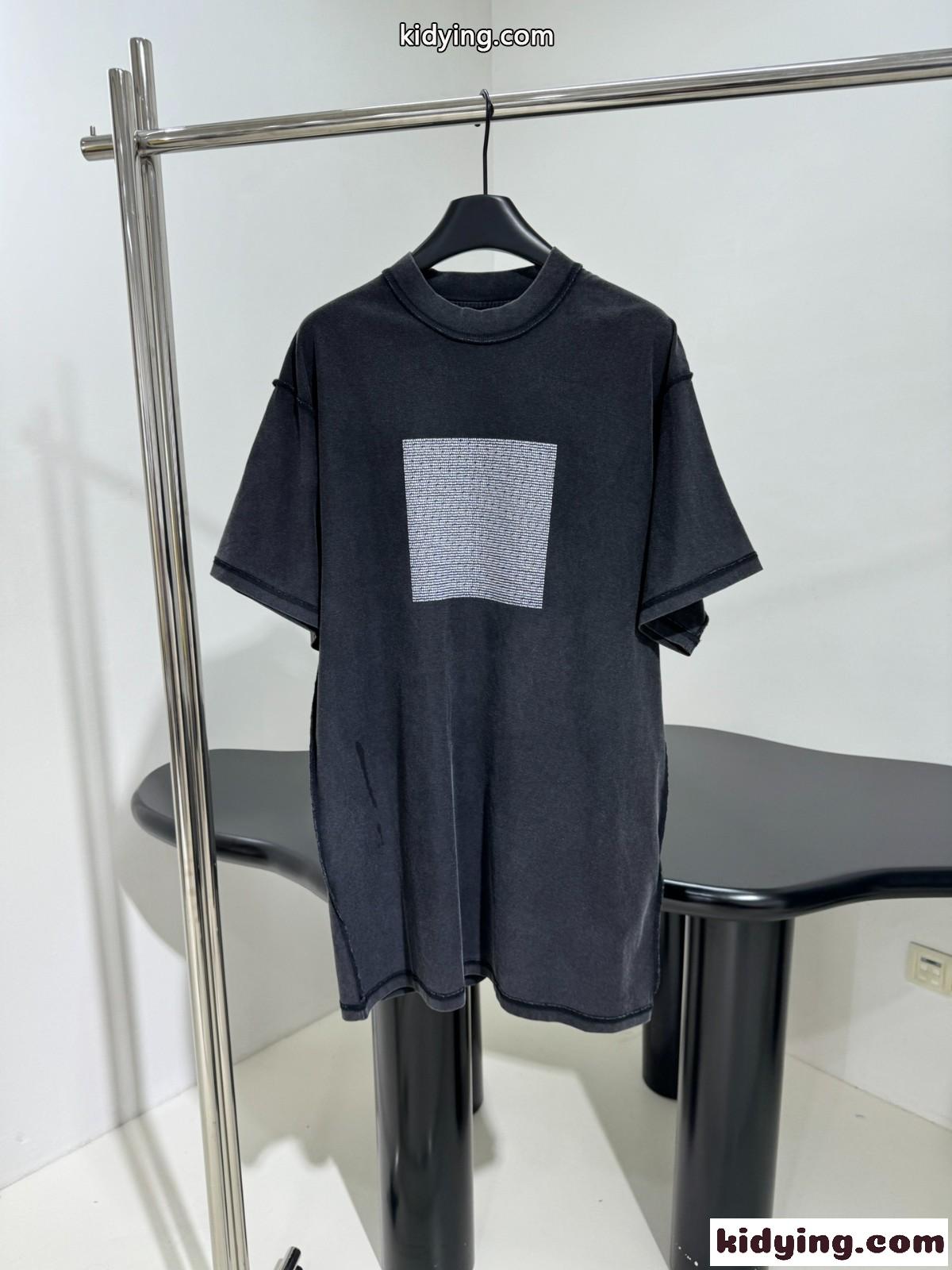 人気 カジュアル バレンシアガ Tシャツ コピー プリント 半袖Tシャツ ユニセックス-0