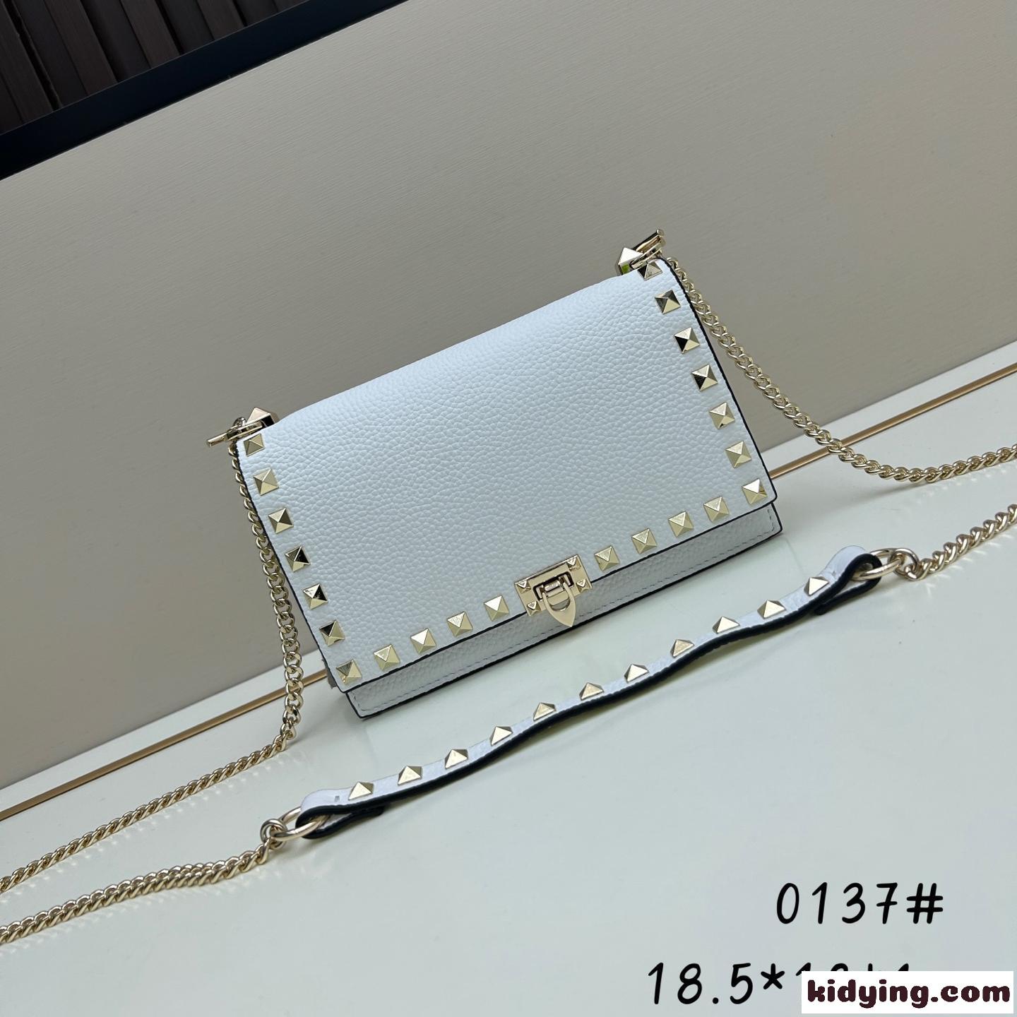 人気 ヴァレンティノ バッグ コピー ロックスタッズ ショルダーバッグ ホワイト-0