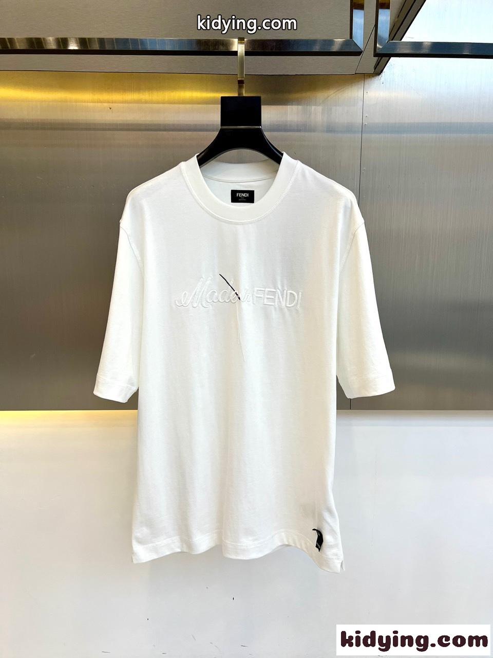 シンプル カジュアル リラックス Tシャツ フェンディ 半袖Tシャツ コピー ホワイト-1