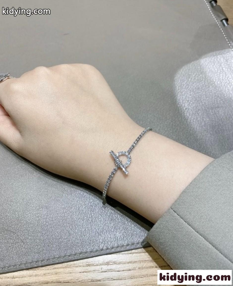 上品 洗練された テニスブレスレット エルメス ブレスレット 偽物 合わせやすい-4
