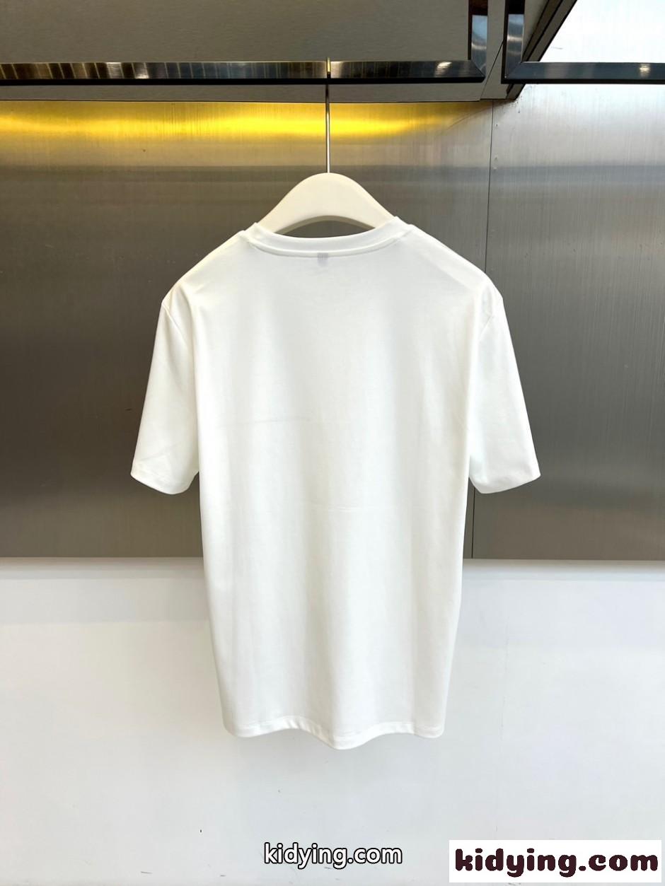 カジュアル 洗練された 半袖Tシャツ サルヴァトーレ・フェラガモ Tシャツ 偽物 ホワイト-4