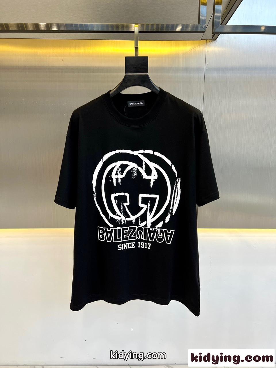 グッチ Tシャツ コピー シンプル 快適 コットン 半袖Tシャツ ブラック-0