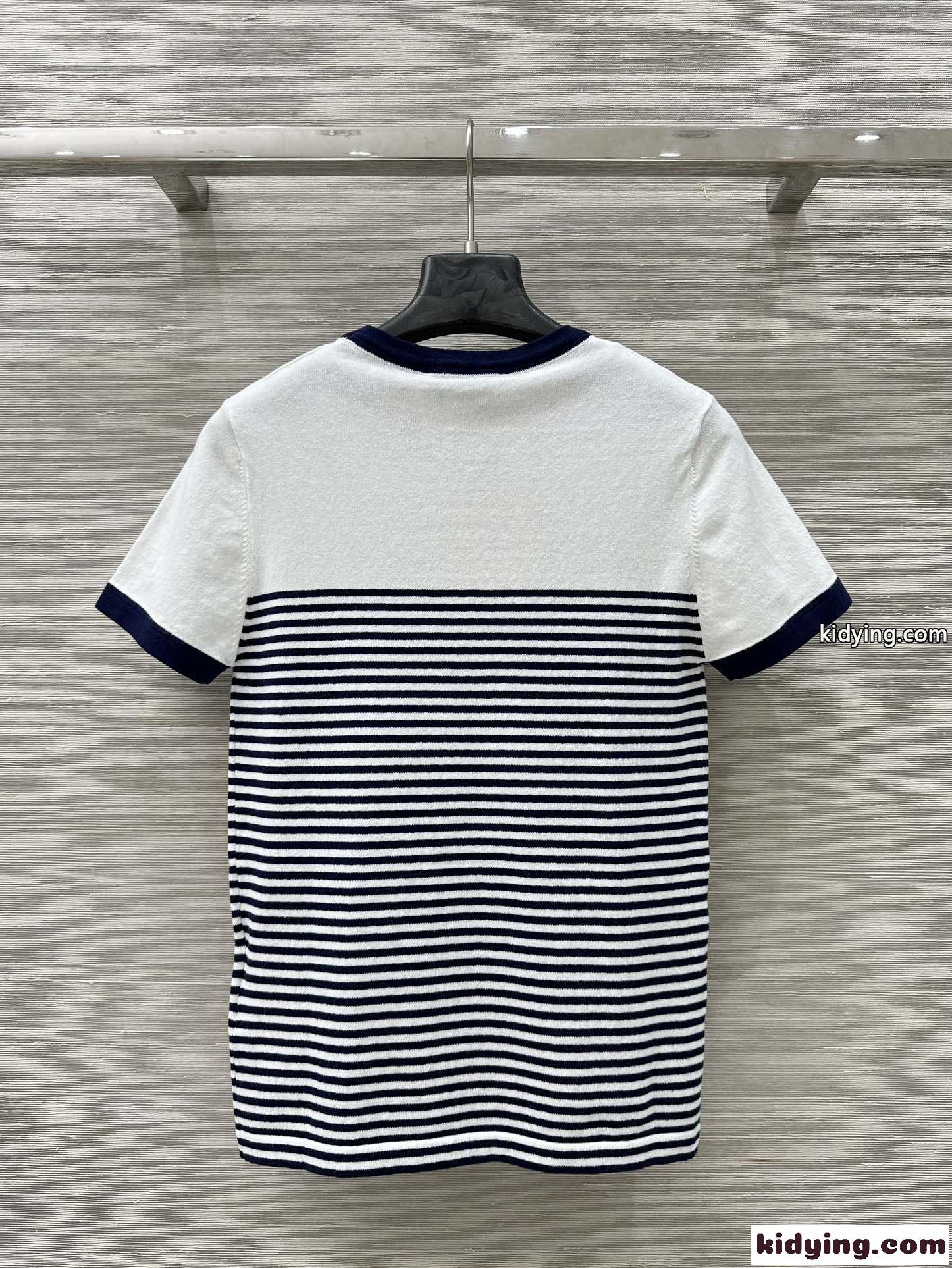 ロゴ入り ニット トップス ミュウミュウ Tシャツ コピー クルーネック-4