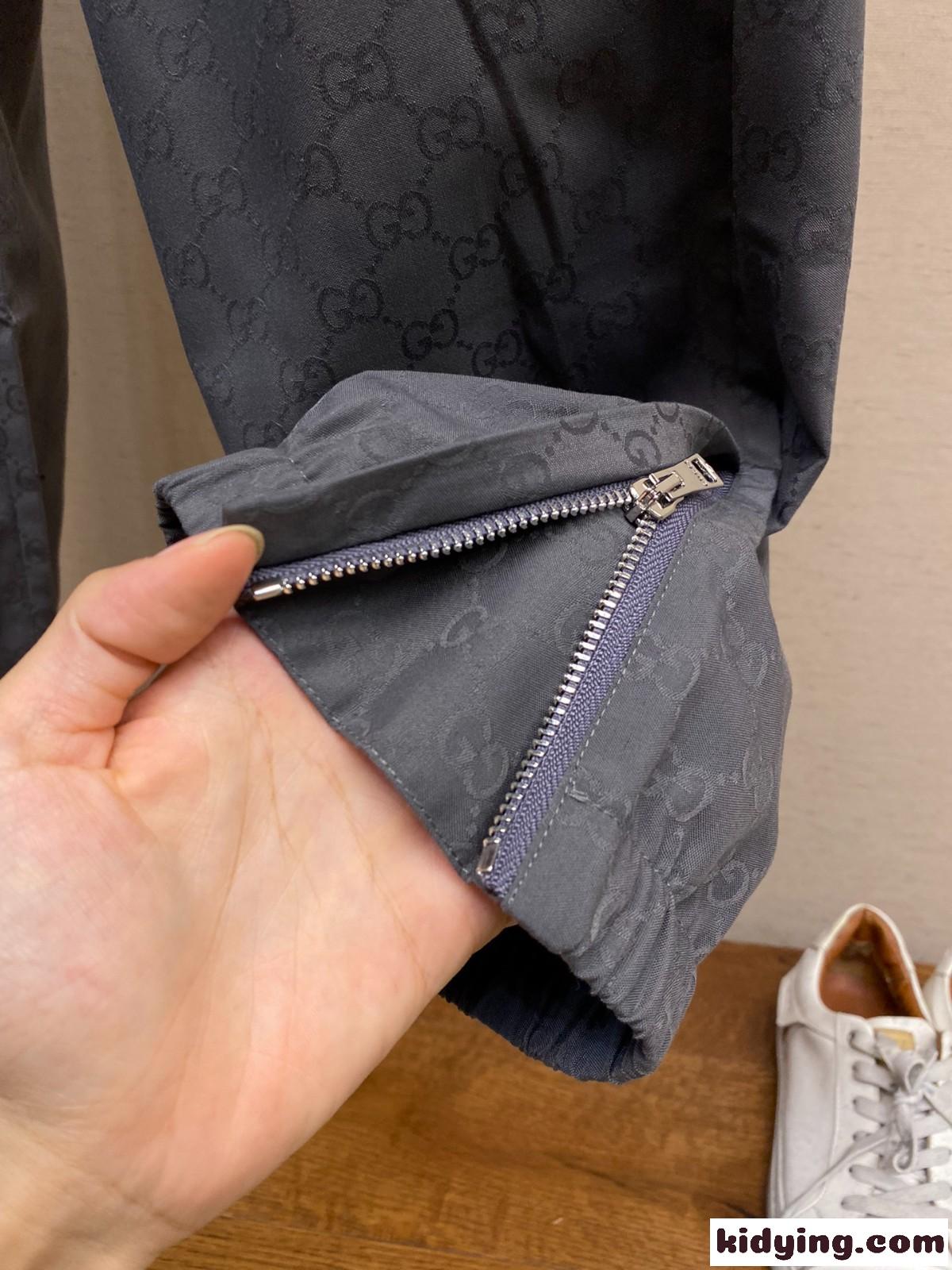 上品 カジュアル GG ナイロン ジョガーパンツ グッチ パンツ コピー ズボン-4