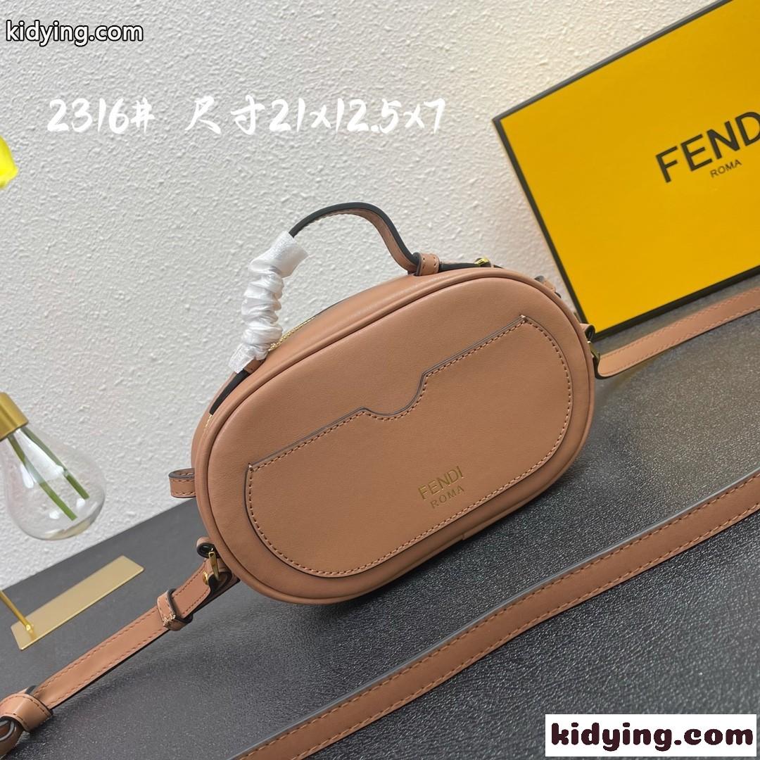 フェンディ バッグ 人気 コピー 4色あり おしゃれ コンパクト ショルダーバッグ 新作 斜め掛け レディース-1