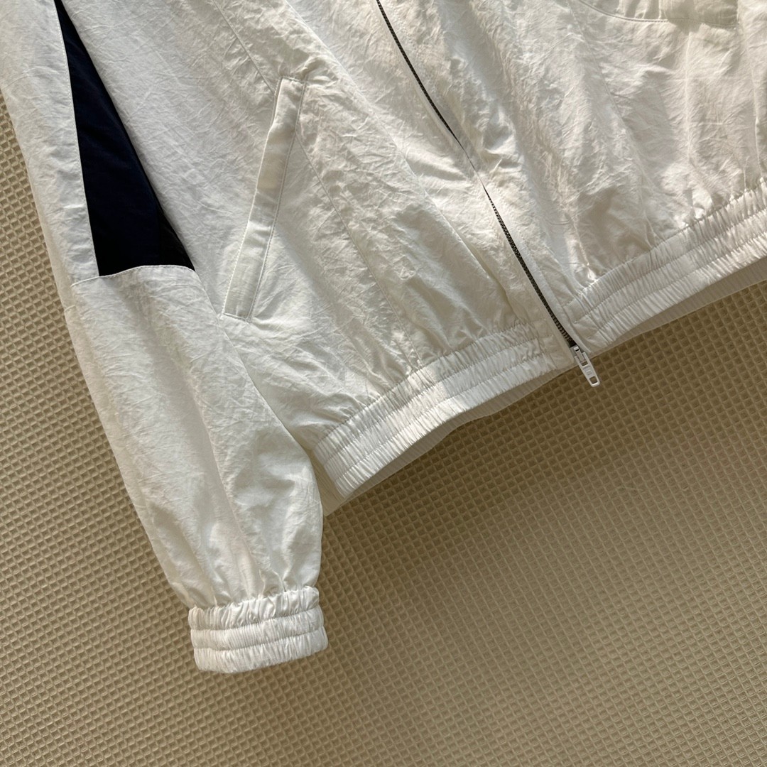 バレンシアガ 3B SPORTS ICON ミディアムフィット TRACKSUIT ジャケット コピー-4