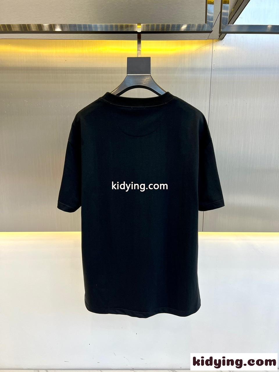 モンクレール Tシャツ コピー クラシック 合わせやすい 半袖Tシャツ ブラック-4