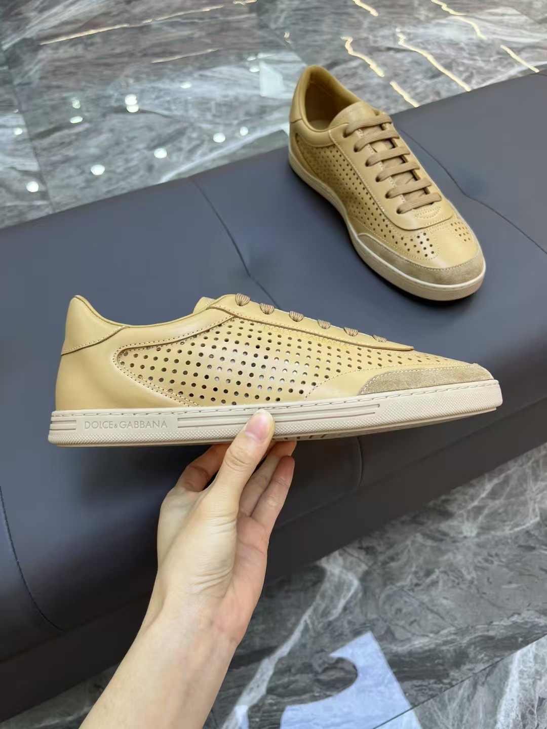 新作 洗練された D&G サントロペ レザー スニーカー ドルチェ&ガッバーナ コピー ベージュ-4