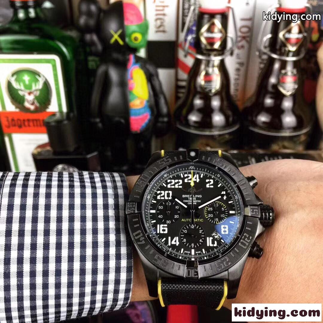 ブライトリング 人気 コピー Breitling アベンジャーズシリーズ 全自動機械43*13mm アーチ強化ガラス-2