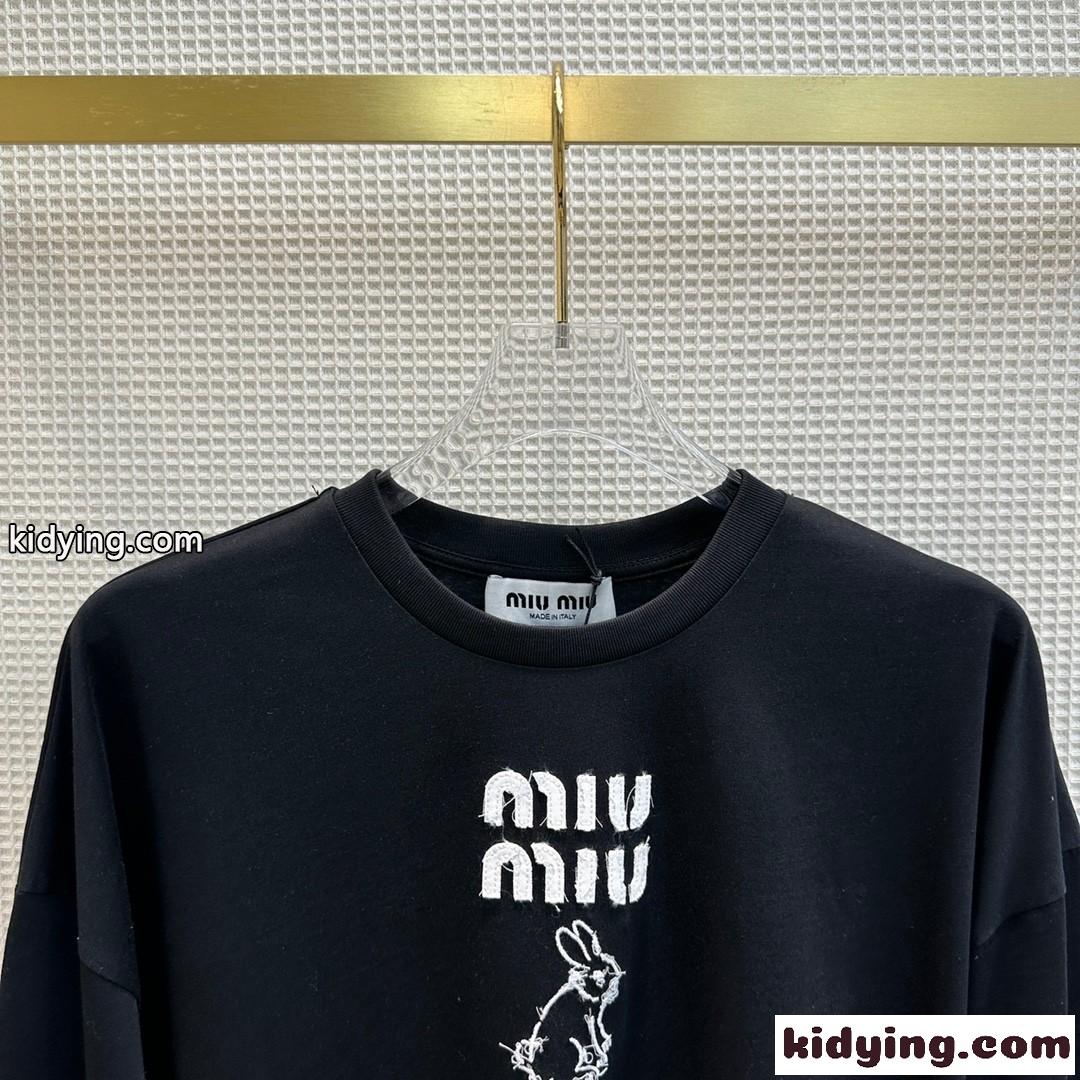 ミュウミュウ Tシャツ コピー 長袖 コットン シンプル ロゴ入り 着心地いい クルーネック-1