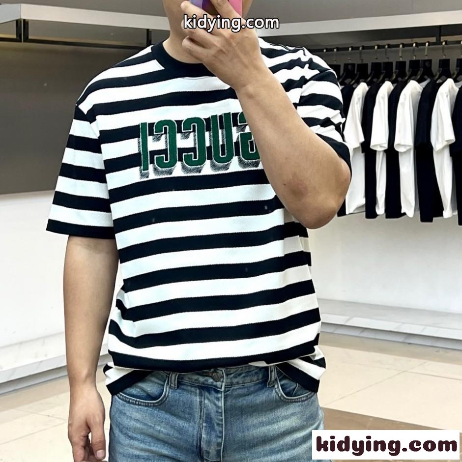 グッチ Tシャツ 偽物 クルーネック ボーダー柄 ロゴ入り 半袖Tシャツ-1