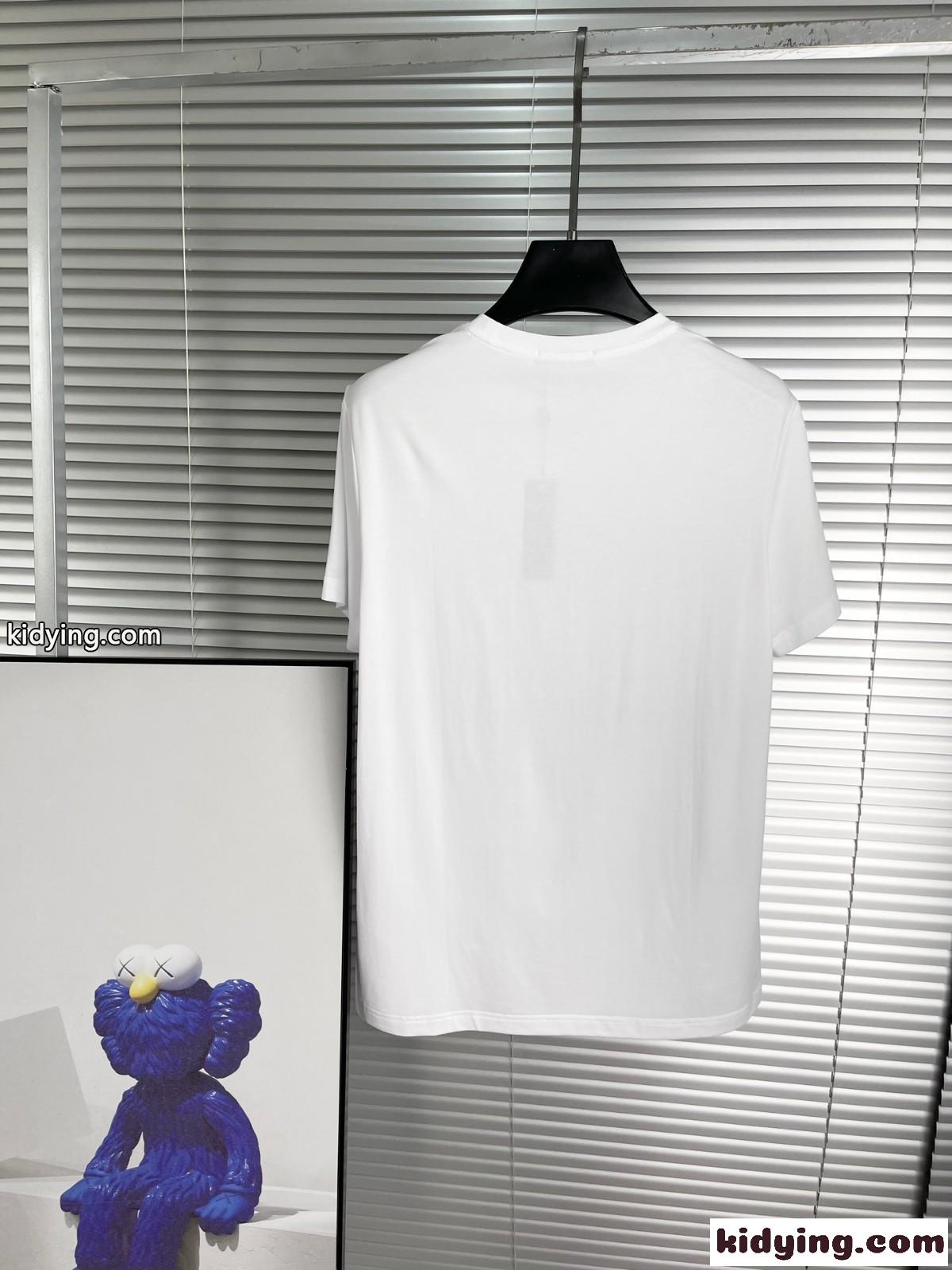メドゥーサ ロゴ プリント 半袖Tシャツ ヴェルサーチェ Tシャツ コピー メンズ トップス-4