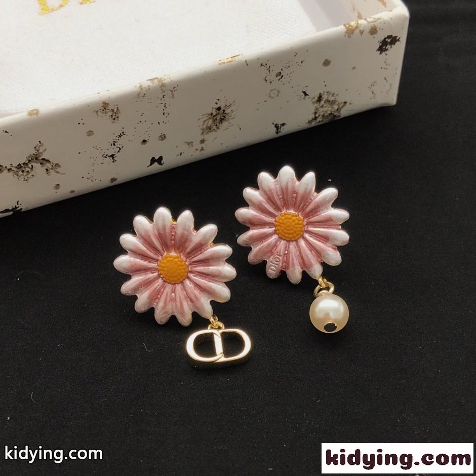 注目される Dior Daisy ピアス クリスチャン・ディオール イヤリング コピー-2