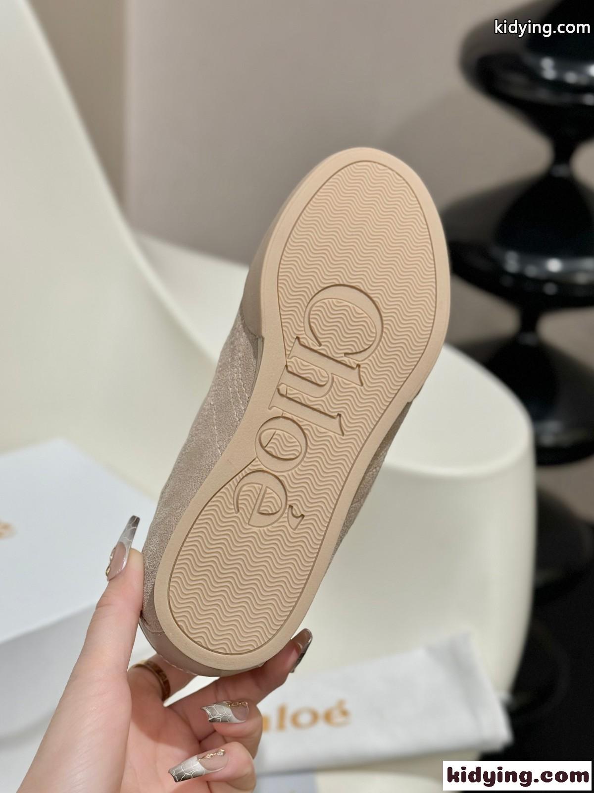 人気 おしゃれ CHLOÉ KICK スニーカー スーパーコピー レザー＆スエード ベージュ-3