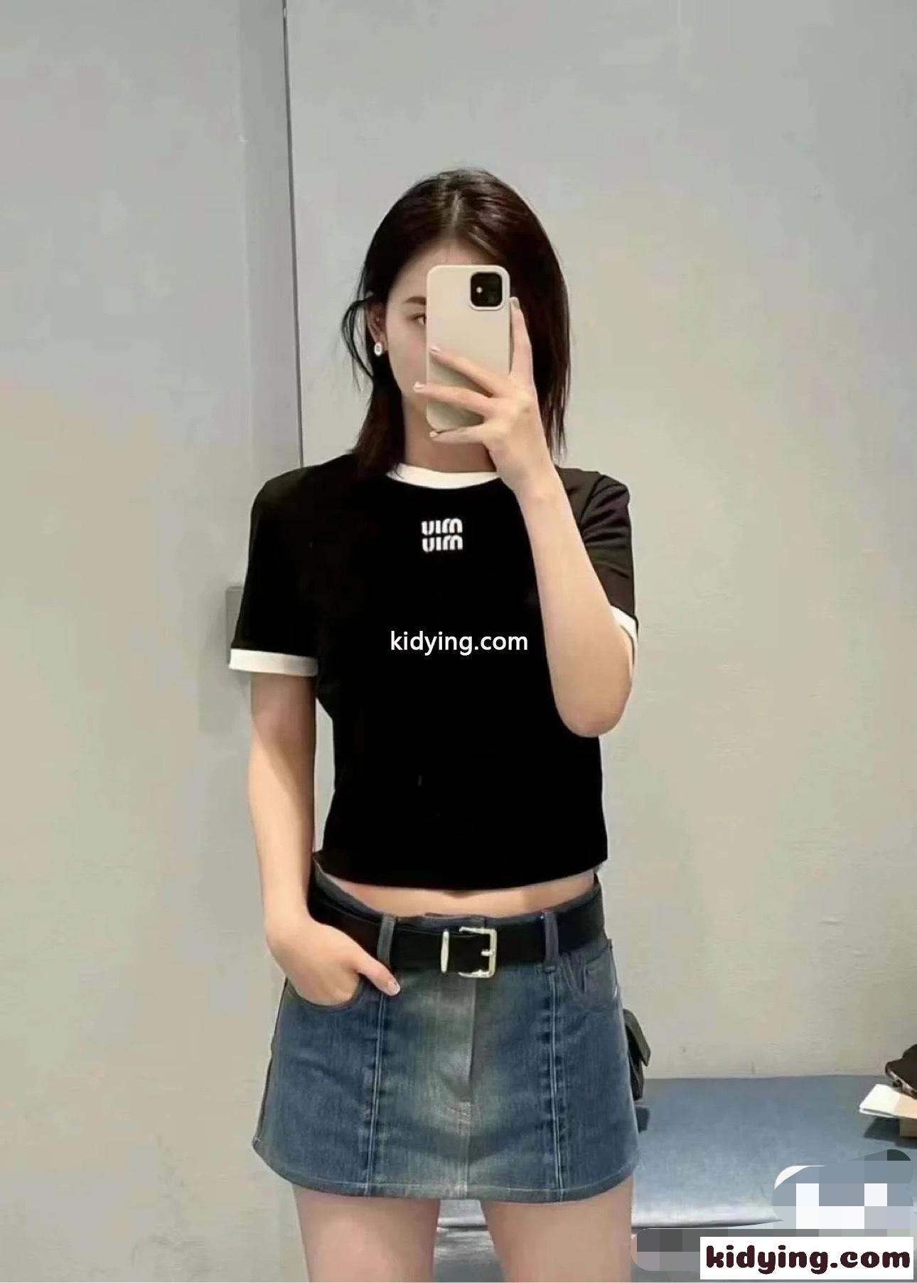 人気 ロゴ コットン 半袖Tシャツ ミュウミュウ Tシャツ コピー ブラック-5