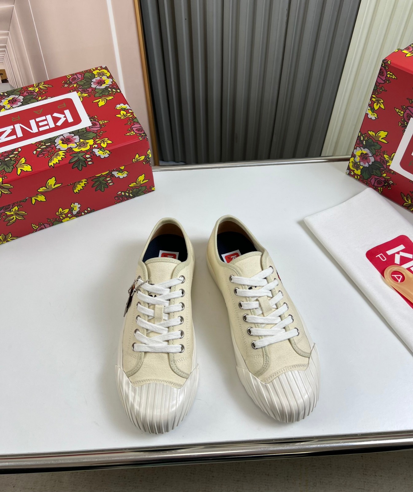 定番 KENZOSCHOOL メンズ キャンバススニーカー ケンゾー スニーカー コピー ベージュ-1