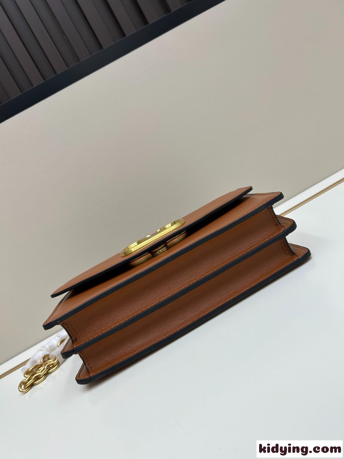 ヴァレンティノ ガラヴァーニ ヴェイン Vロゴ ショルダーバッグ スーパーコピー ブラウン-0