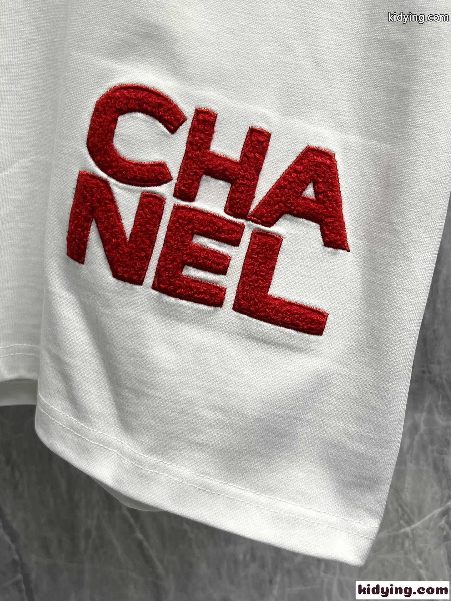 シンプル シャネル Tシャツ 偽物 クルーネック コットン 半袖Tシャツ ホワイト-4