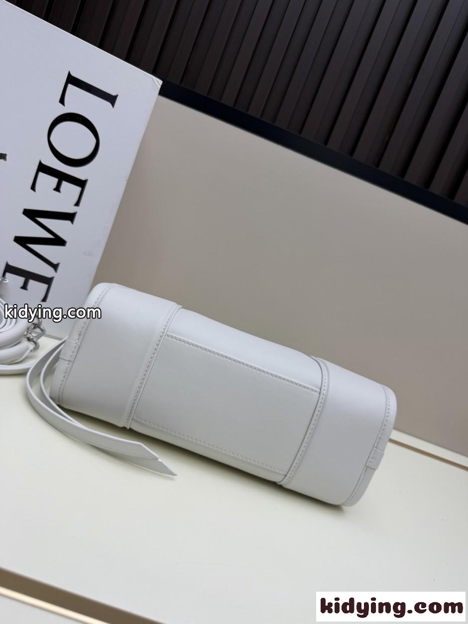 ロエベ スーパーコピー 人気 LOEWE アマソナ180バッグ スモール ホワイト-3