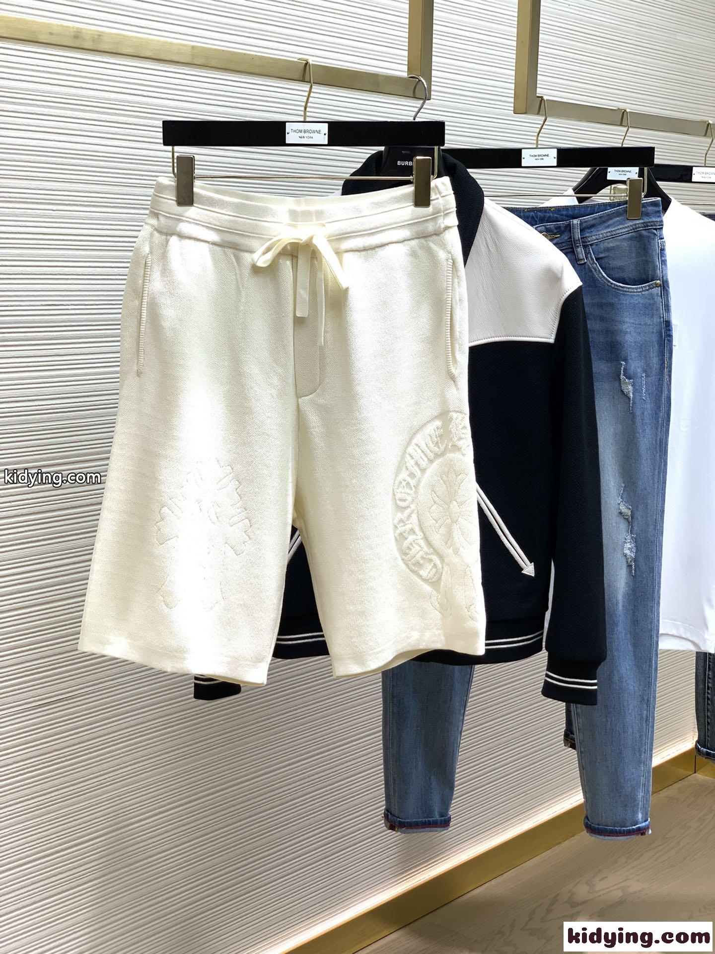 カジュアル リラックス ロゴ入り クロムハーツ パンツ コピー ショートパンツ ベージュ-2