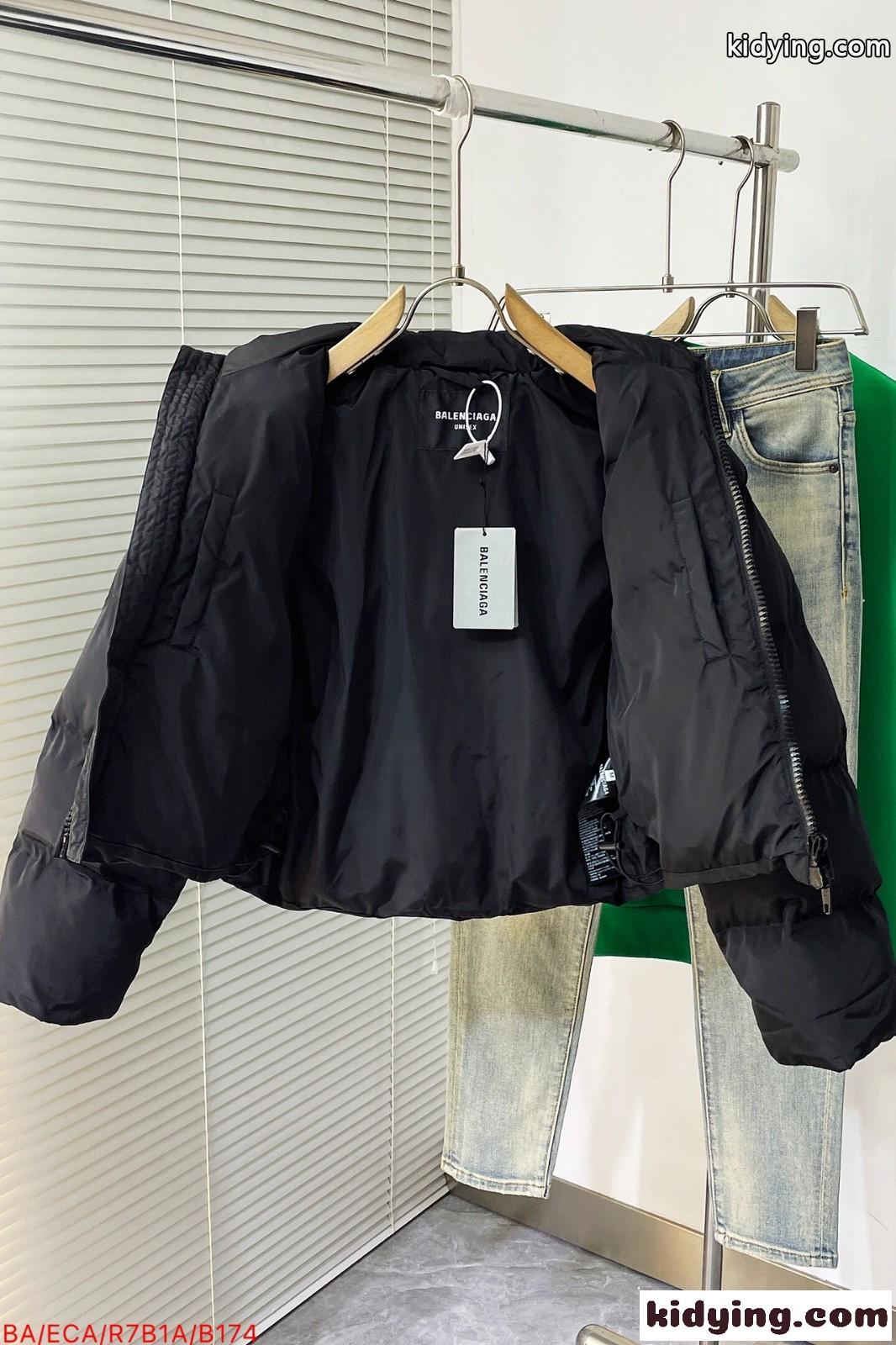 SHRUNK PUFFER ジャケット バレンシアガ ダウンジャケット コピー ブラック-2