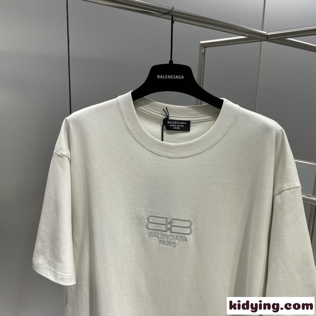 男女兼用 今季大人気 ビッグシルエット ロゴ 刺繍入り バレンシアガ 半袖tシャツ コピー クルーネック-2