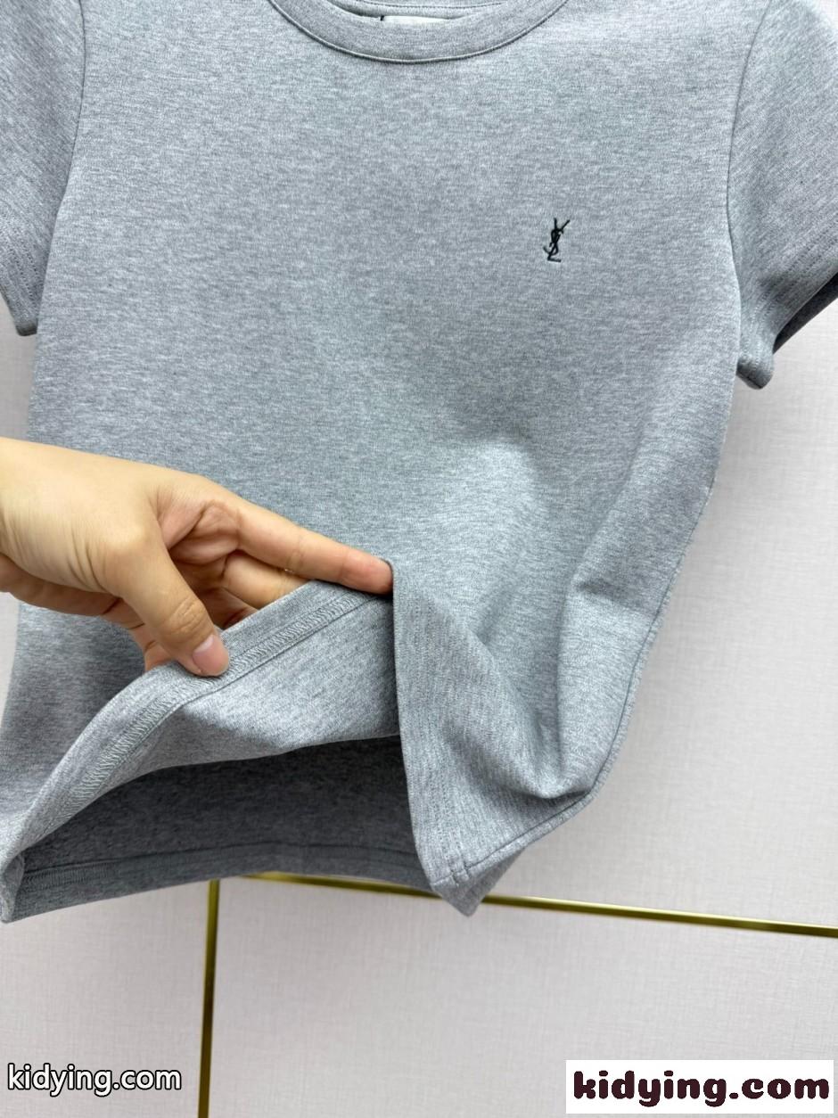 シンプル YSLロゴ 半袖Tシャツ イヴ・サンローラン Tシャツ コピー グレー-1