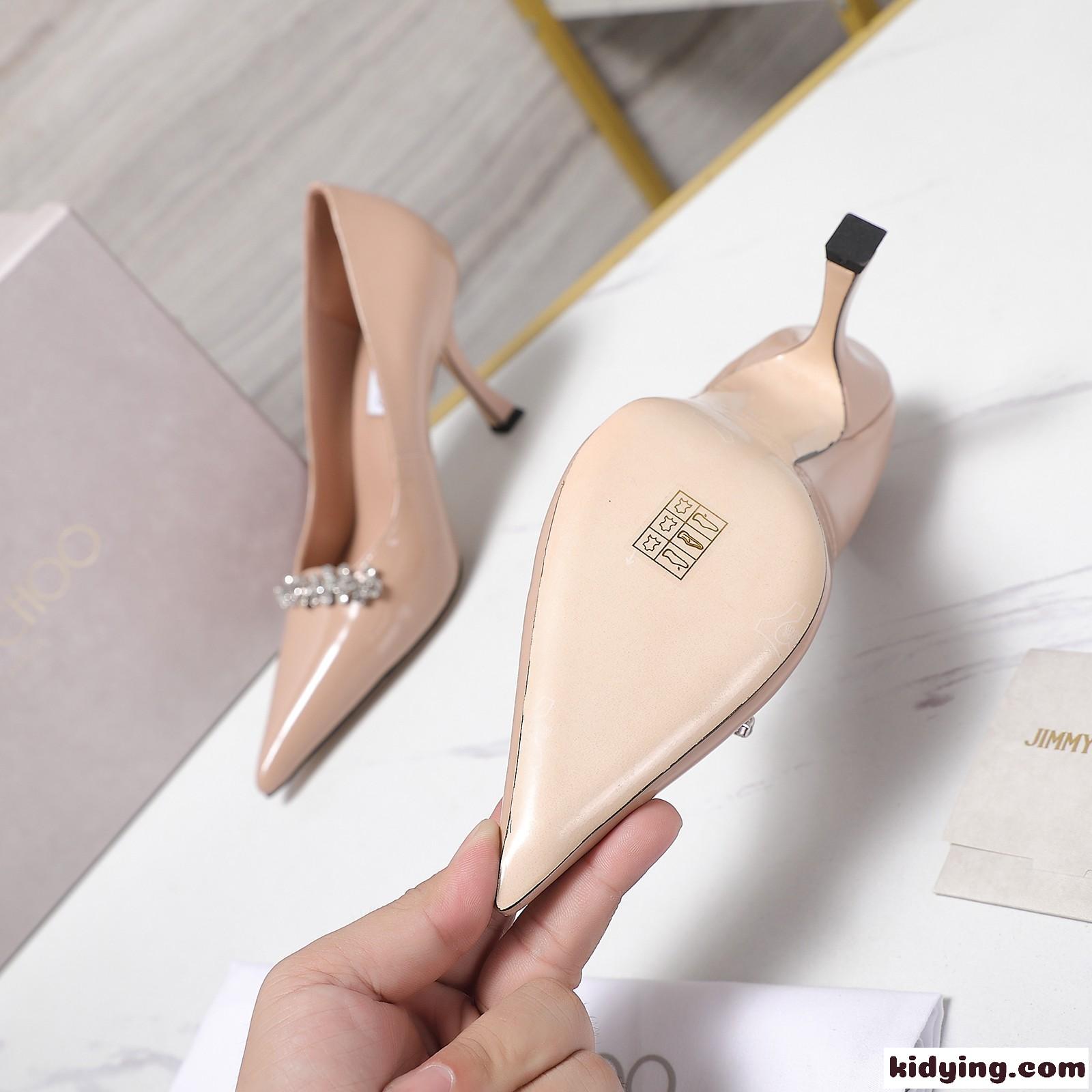 フェンミン パテントレザー クリスタル付き ジミーチュウ パンプス スーパーコピー ハイヒール ピンク-4