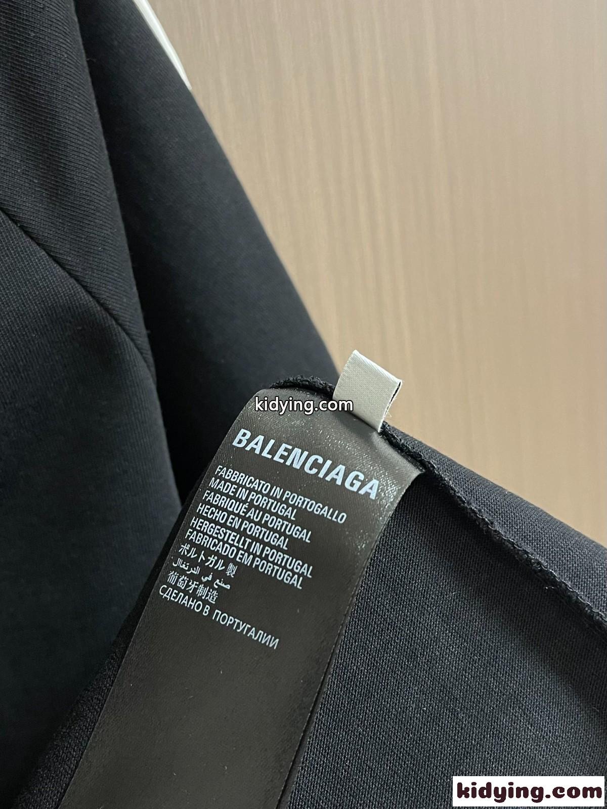 BALENCIAGA x Under Armour 半袖Tシャツ バレンシアガ Tシャツ コピー ブラック-4