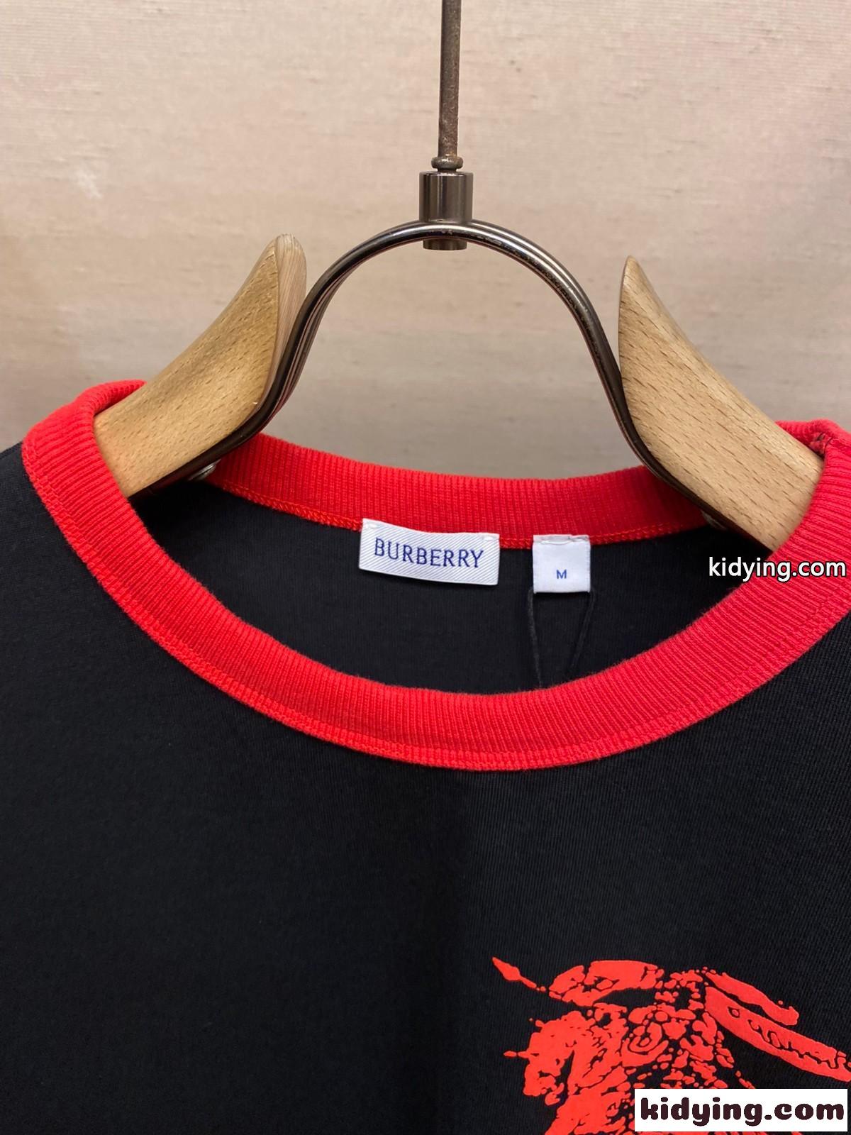おしゃれ コットンク ルーネック Tシャツ バーバリー 半袖Tシャツ コピー ブラック-1