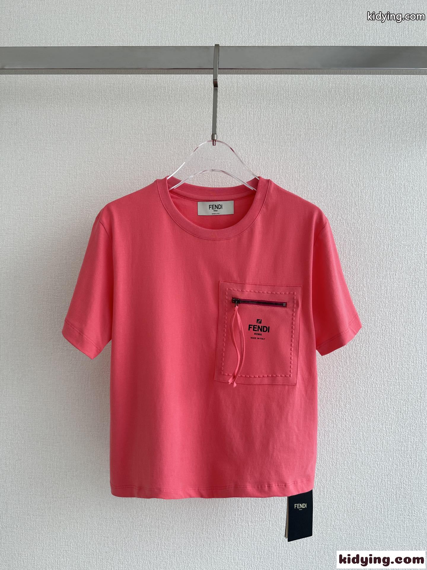 ロゴ ジップ付きポケット コットン 半袖Tシャツ フェンディ Tシャツ コピー レディース-0