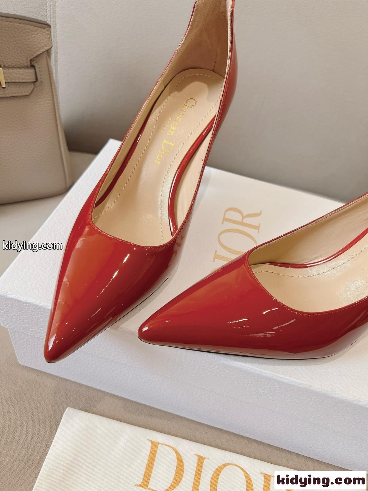 女子力アップ パテントレザー Dior Tribales パンプス クリスチャン・ディオール パンプス コピー レッド-4