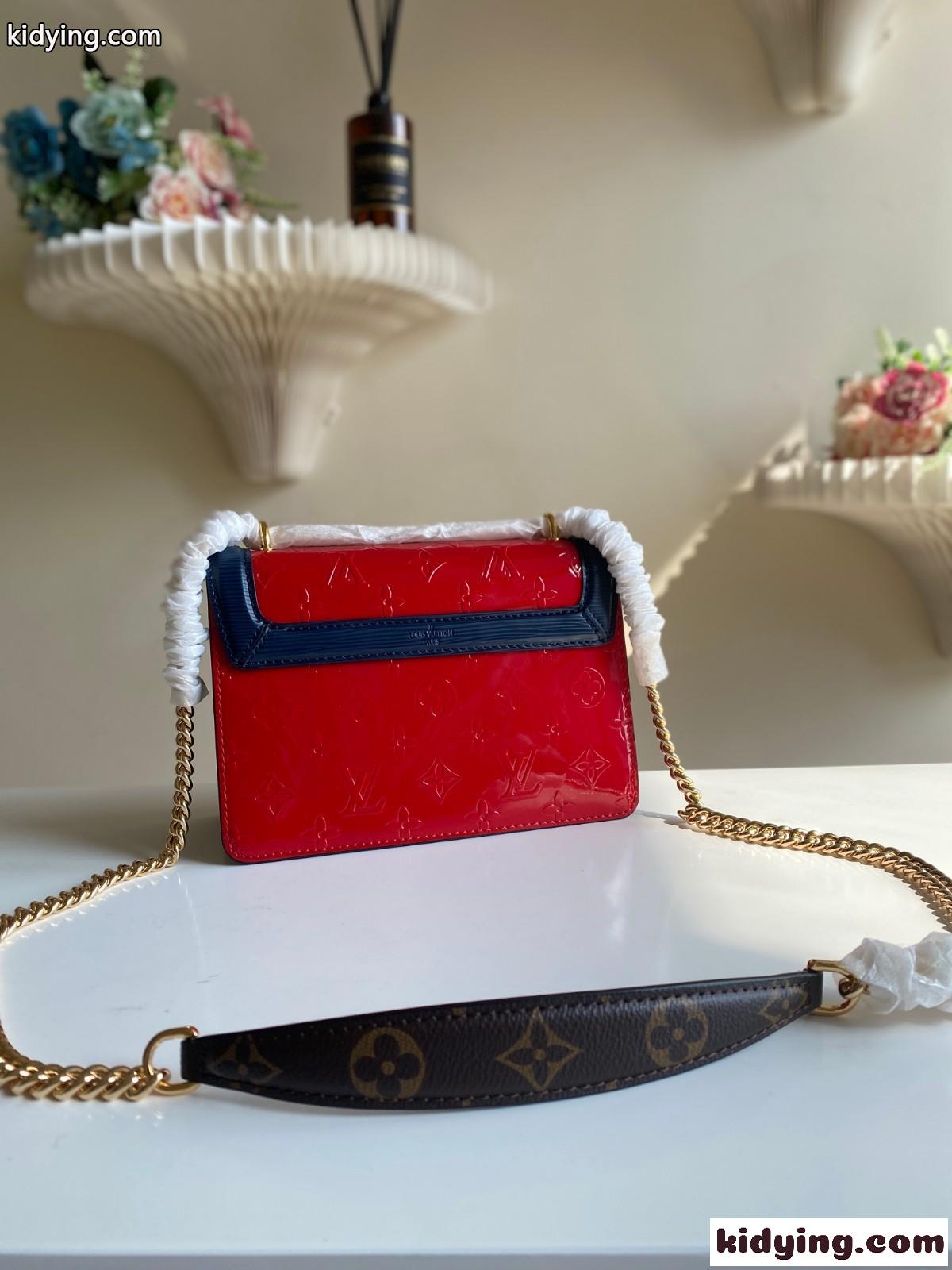 M90516 LV ルイヴィトン ワインウッド モノグラムヴェルニ バッグ スーパーコピー レッド-1