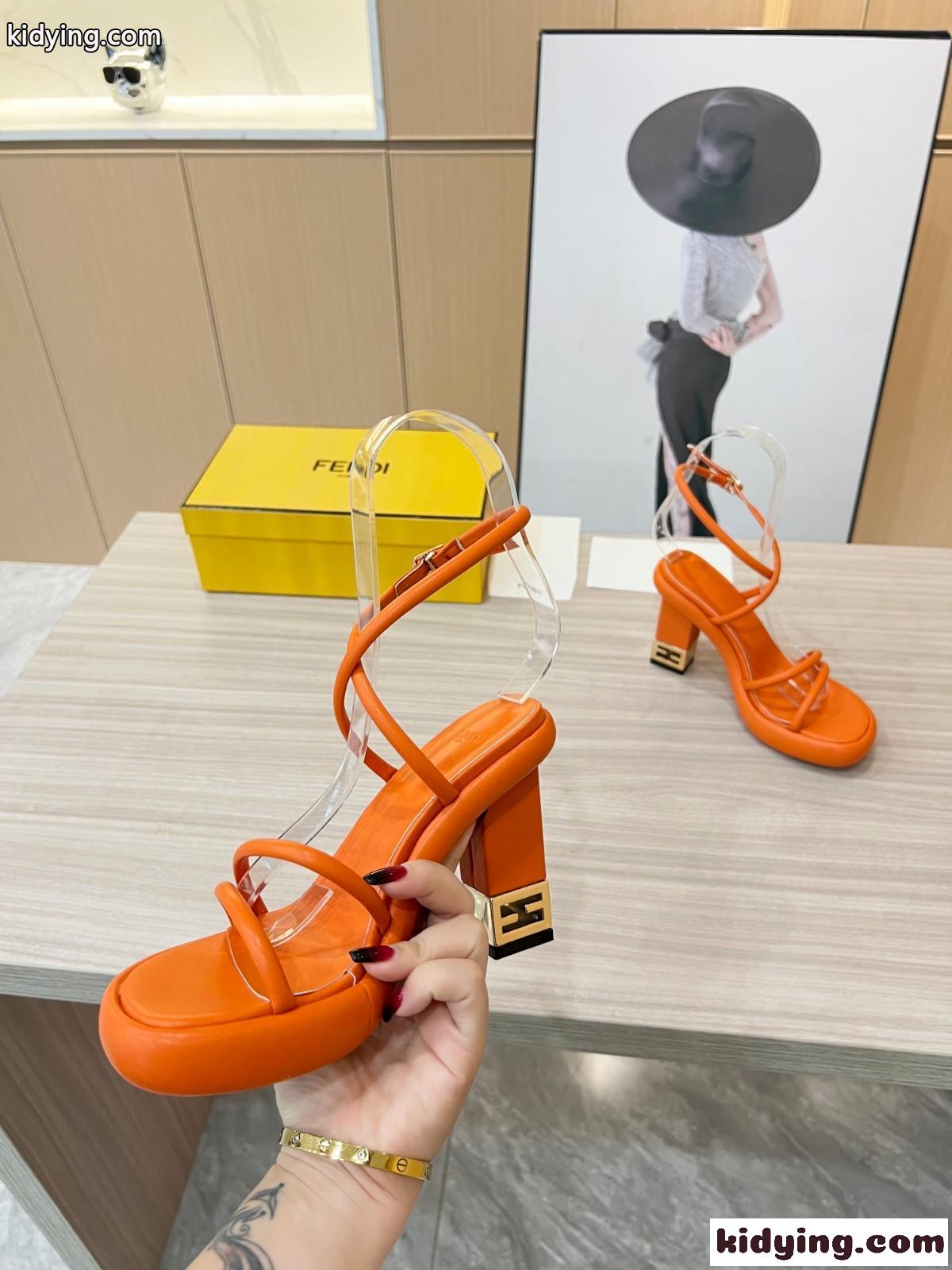 人気 シンプル フェンディ バゲットサンダル コピー レディース オレンジ-2