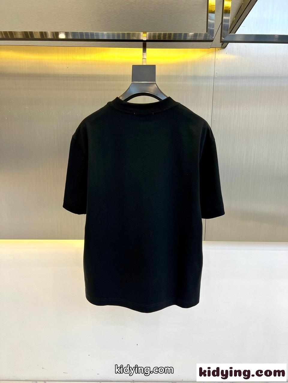 カジュアル プリント 半袖Tシャツ フェンディ Tシャツ 偽物 ブラック-3