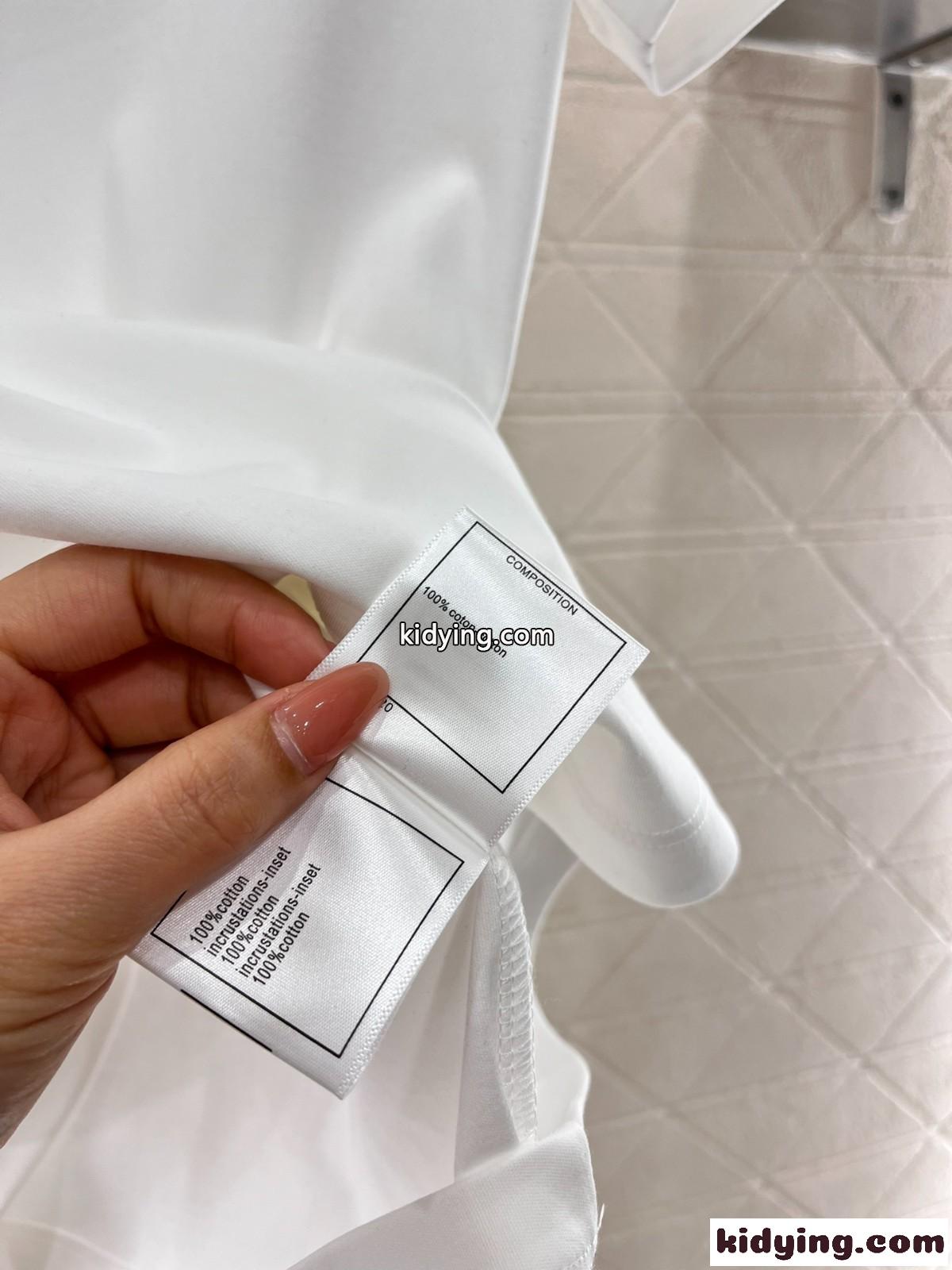 シンプル ロゴ入り シャネル Tシャツ コピー コットン 半袖Tシャツ ホワイト-3