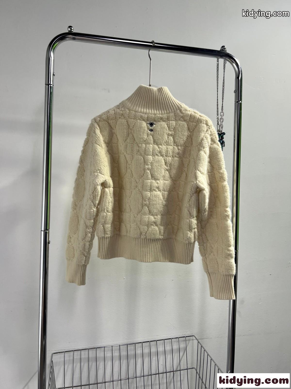 ふわふわ カシミア クリスチャン・ディオール カーディガン コピー 長袖 ジップアップ-1
