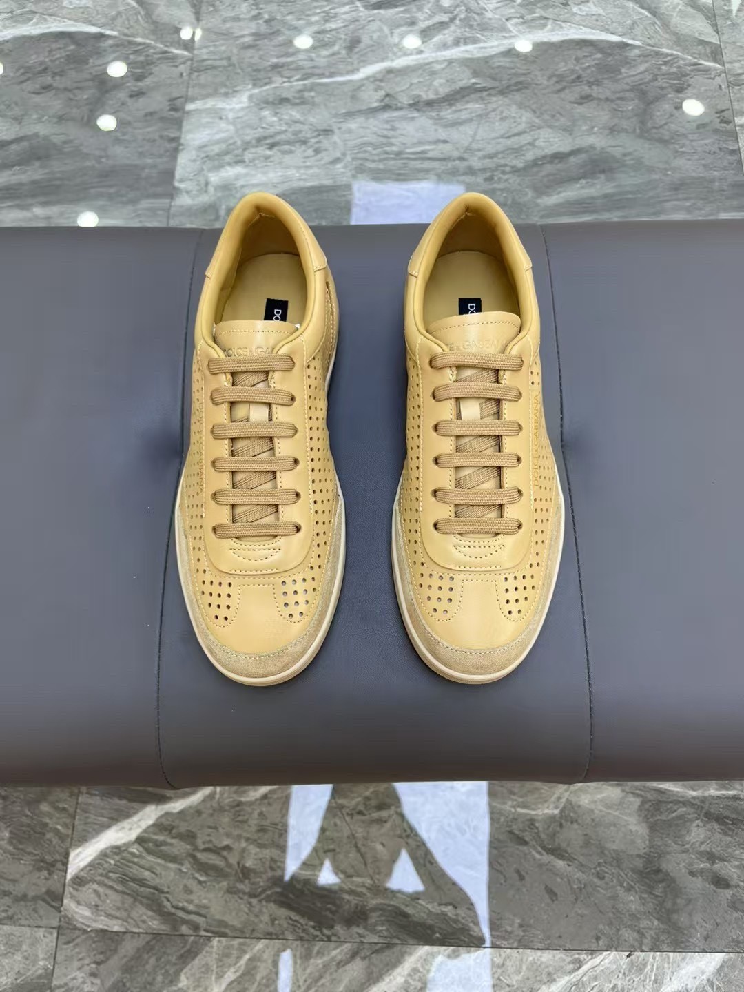 新作 洗練された D&G サントロペ レザー スニーカー ドルチェ&ガッバーナ コピー ベージュ-1