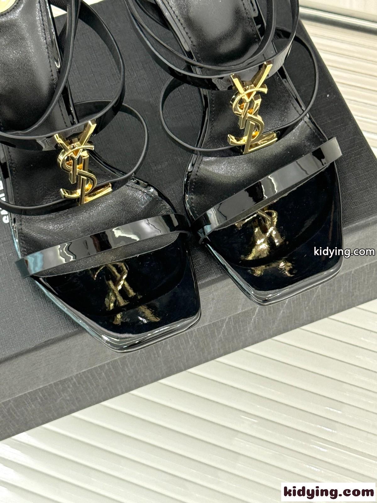 スタイルアップ YSL カサンドラ サンダル イヴ・サンローラン スーパーコピー ブラック-3