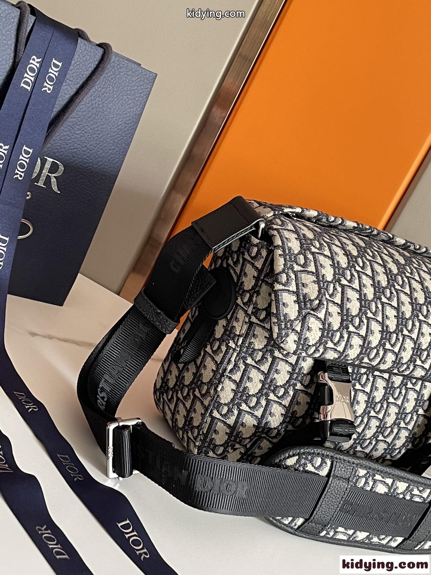 おしゃれ クリスチャン・ディオール バッグ コピー DIOR EXPLORER メッセンジャーバッグ-2