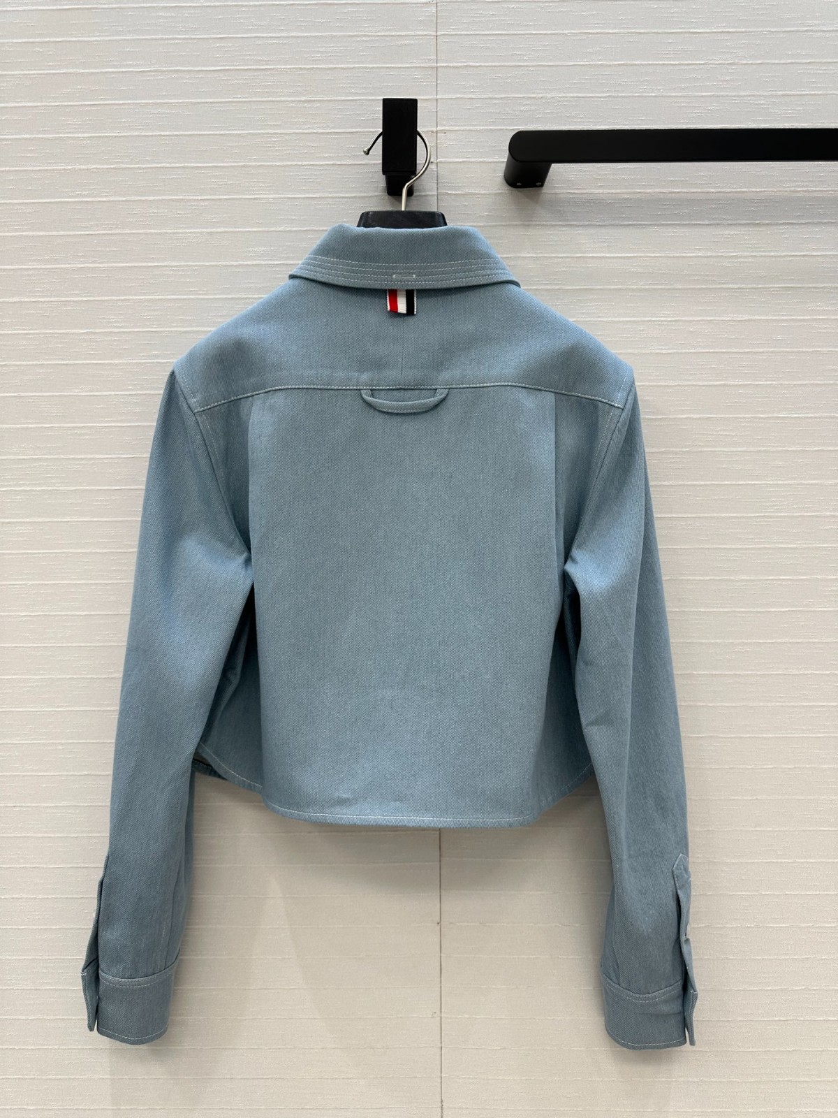 洗練された ショート丈 デニムシャツ トムブラウン シャツ 偽物 レディース-4