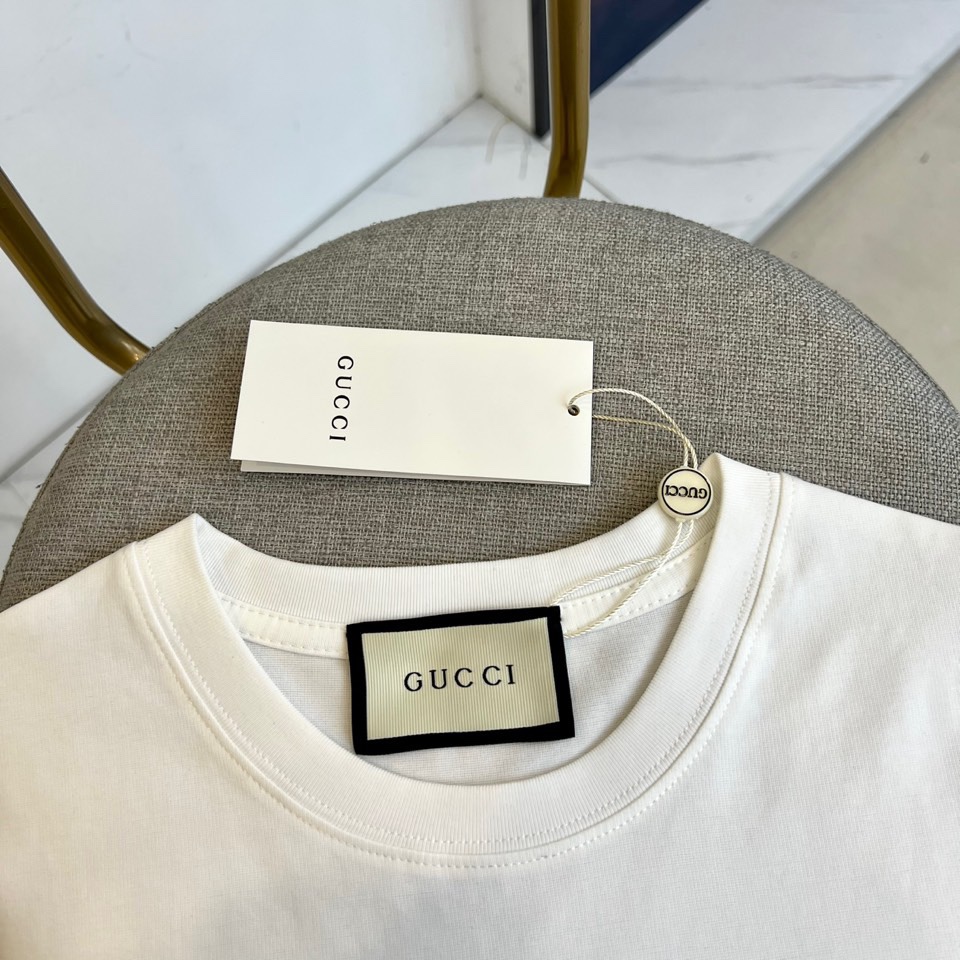 シンプル お洒落 ロゴ 半袖Tシャツ グッチ Tシャツ 偽物 クルーネック ホワイト-3