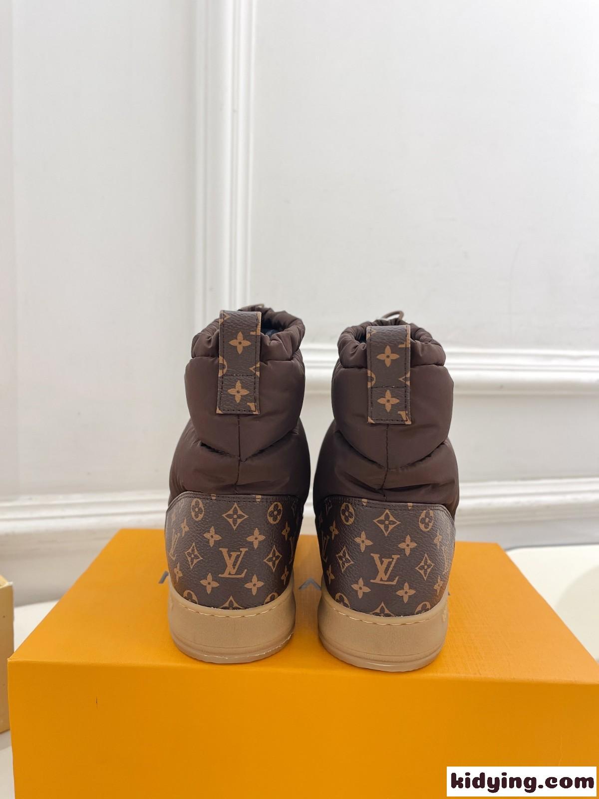 大人気❤LV クラウド・ライン アンクルブーツ ルイヴィトン ブーツ コピー ダークブラウン-1