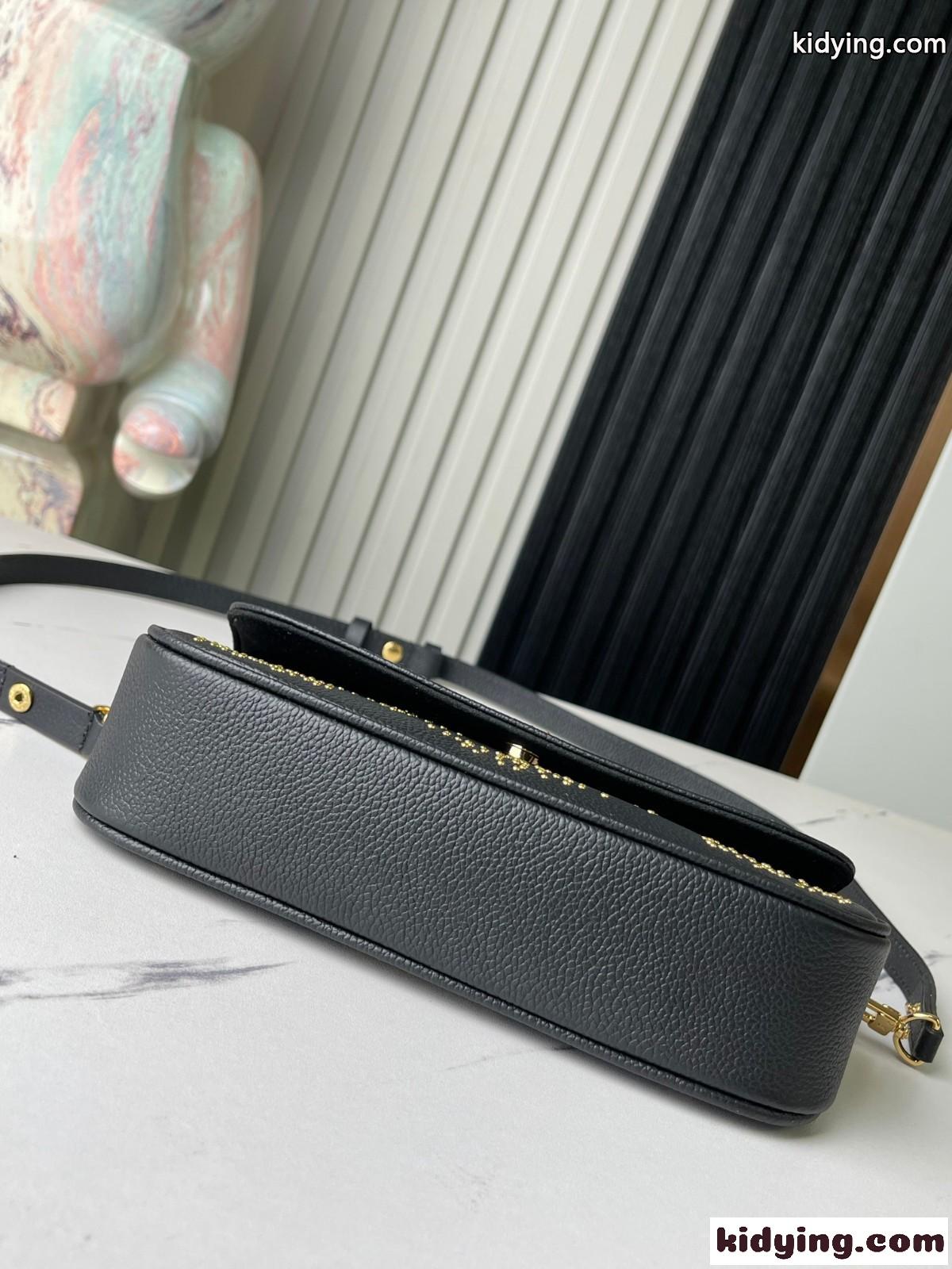 M82653 ウォレット オン チェーン・アイビー ルイヴィトン バッグ スーパーコピー ショルダーバッグ-3