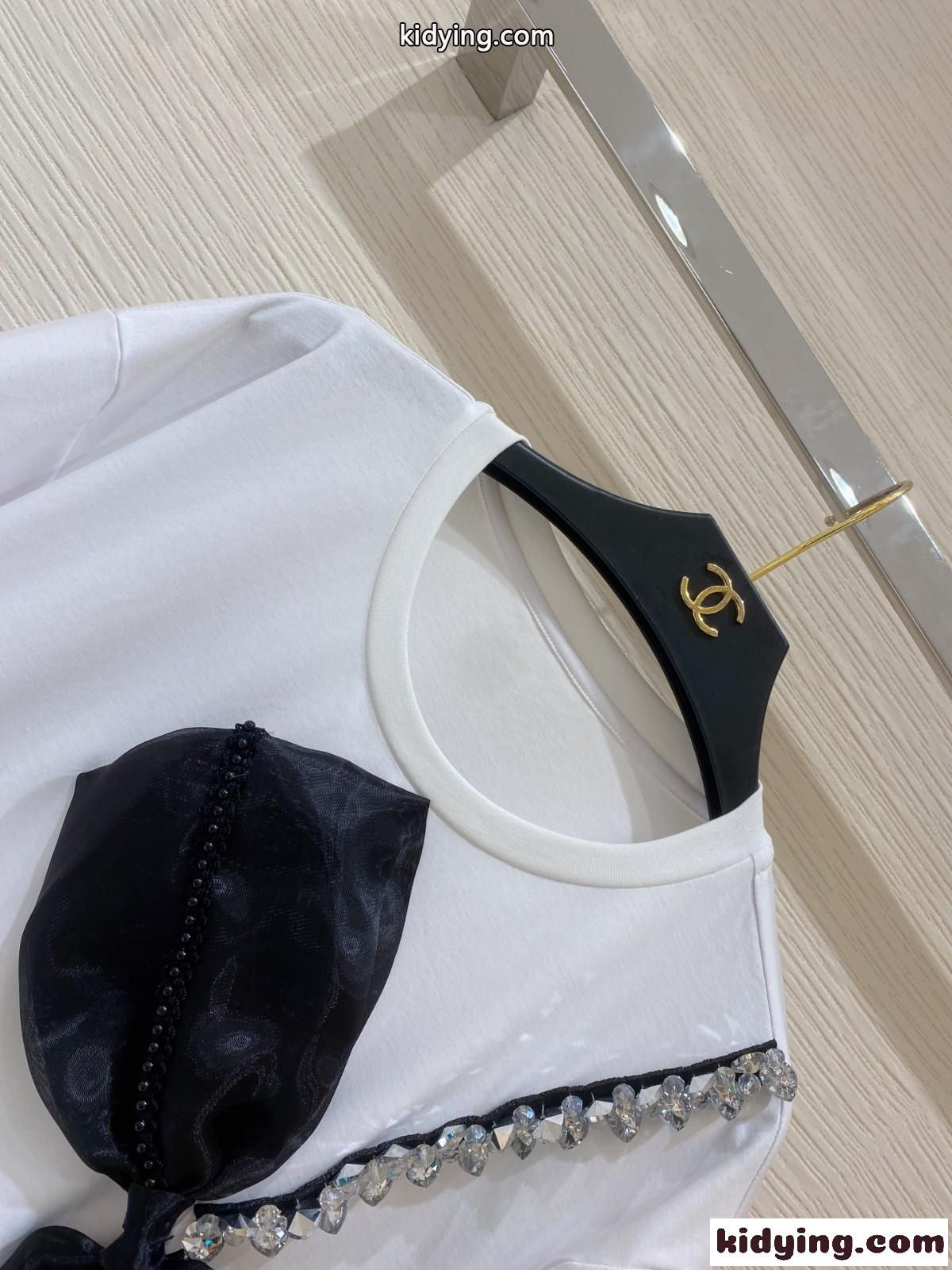 カジュアル ゆったり 可愛い リボン クルーネック ミュウミュウ 半袖tシャツ コピー 着心地いい 春夏 トップス-1