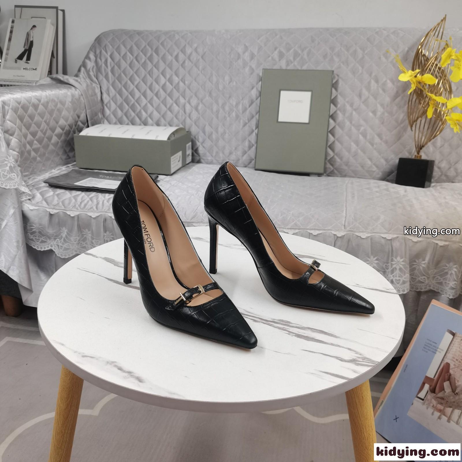 Angelina クロコエンボス パンプス トムフォード パンプス コピー ブラック-1